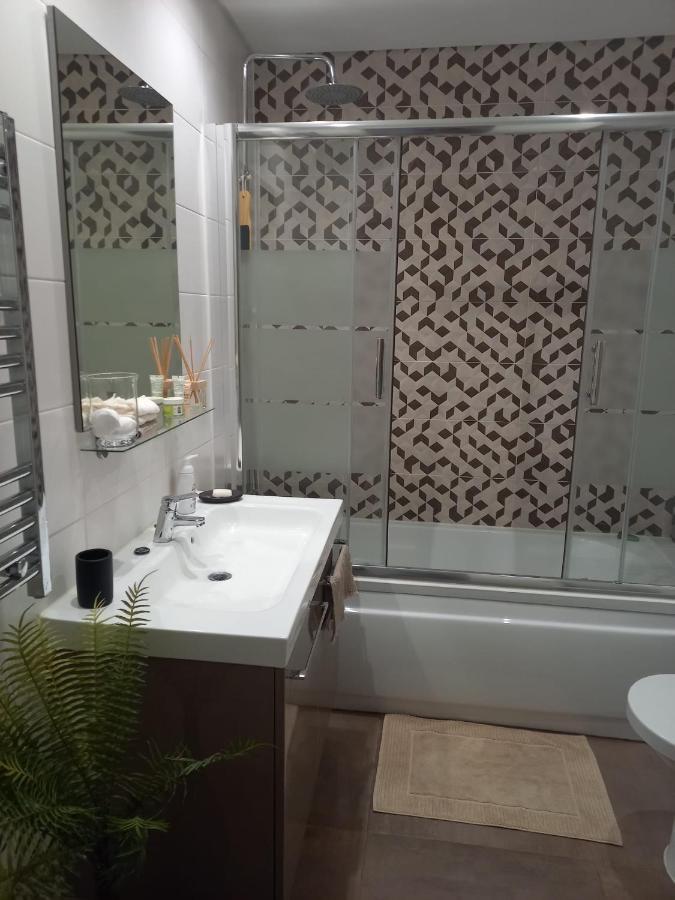 Charme Et Confort Au Coeur De Graca Lisboa Kültér fotó